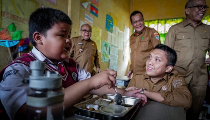 Guna Memastikan Standar Mutu Makanan Bupati OI Sidak Dapur MBG