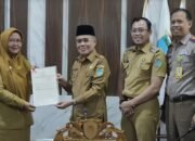 Wabup Ogan Ilir Terima 4 Sertifikat Hak Pakai Aset Tanah dari Kantor Pertanahan